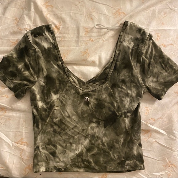NWOT lulu lemon align tee - Picture 3 of 4
